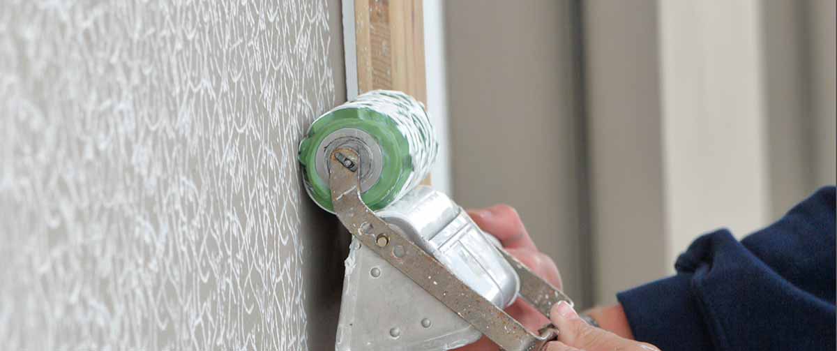 Rollstempeltechnik an Fassade